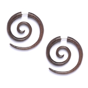 New Fashion Luxury Style Wooden Earrings Simple Earrings 